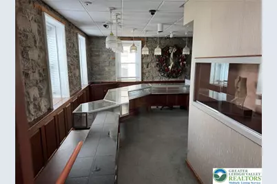 3144 Hamilton Boulevard, South Whitehall Township, PA 18103 - Photo 4