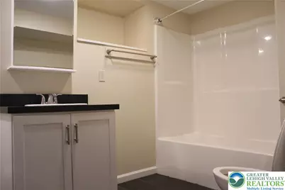 933 Linden Street #1, Bethlehem City, PA 18018 - Photo 14