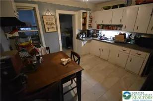 677 Sassafras St, Easton, PA 18042 - Photo 8