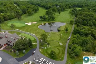 32 Lake Valley Dr, Hazleton, PA 18202 - Photo 8