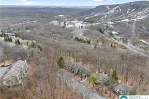 426 Oak Ct, Tannersville, PA 18372 - Photo 38