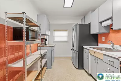 732 N Saint Lucas Street, Allentown City, PA 18104 - Photo 30