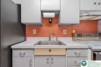 732 N Saint Lucas Street, Allentown City, PA 18104 - Photo 34