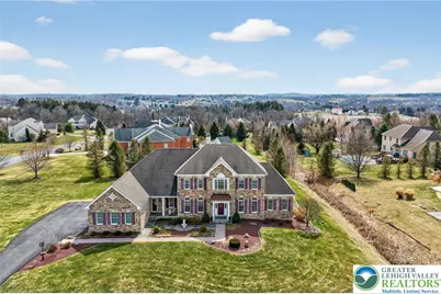 209 Donato Court, Bushkill Twp, PA 18064 - Photo 6