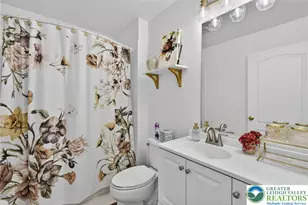 209 Donato Ct, Bushkill Twp, PA 18064 - Photo 50