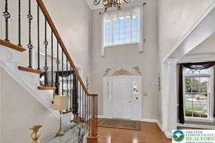 209 Donato Ct, Bushkill Twp, PA 18064 - Photo 12