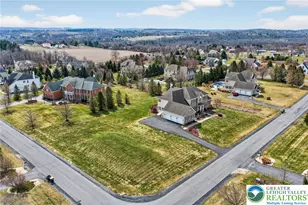 209 Donato Ct, Bushkill Twp, PA 18064 - Photo 10