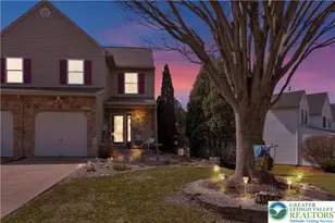 1560 Pinewind Dr, Lower Macungie Township, PA 18011 - Photo 4