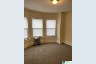 37 E Pennsylvania Avenue, Pen Argyl, PA 18072 - Photo 10