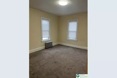 37 E Pennsylvania Avenue, Pen Argyl Boro, PA 18072 - Photo 8