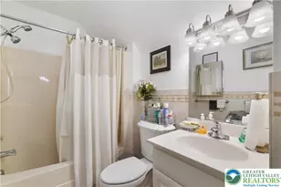 2110 Lansdale Dr, Stroud Twp, PA 18301 - Photo 28