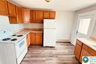 5562 Main St, Lehigh Township, PA 18052 - Photo 2