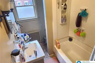 213 E Franklin St, Slatington Boro, PA 18080 - Photo 16