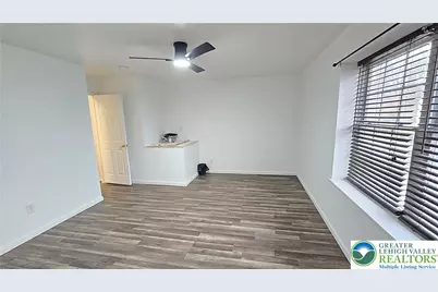 18 Jazz Circle, Whitehall Township, PA 18052 - Photo 14