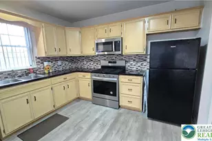 18 Jazz Cir, Whitehall Township, PA 18052 - Photo 6