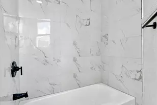 147 N 9th St, Stroudsburg, PA 18360 - Photo 12