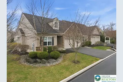 3686 Cottage Drive, Bethlehem City, PA 18020 - Photo 2