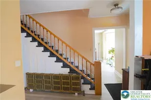 556 Main St, Slatington Boro, PA 18080 - Photo 16