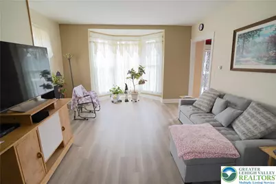 556 Main Street, Slatington Boro, PA 18080 - Photo 6