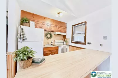 1109 Grand Mesa Drive, Chestnuthill Twp, PA 18353 - Photo 2