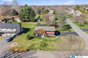 3945 Hemlock Pl, Hanover Twp, PA 18017 - Photo 4