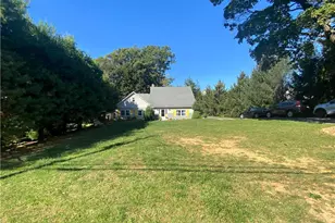 5821 Daniel St, Upper Macungie Township, PA 18104 - Photo 4