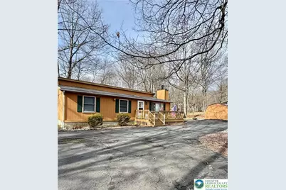 149 Motega Drive, Tunkhannock Twp, PA 18210 - Photo 2