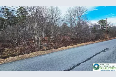 Park Lane #813, Tunkhannock Twp, PA 18610 - Photo 1