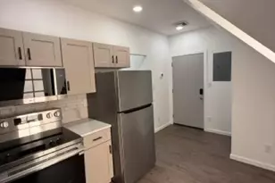 6 N 17th St, Allentown City, PA 18104 - Photo 4