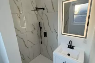 6 N 17th St, Allentown City, PA 18104 - Photo 10