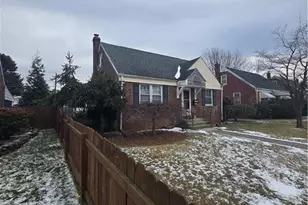 2236 Lincoln St, Bethlehem, PA 18017 - Photo 2