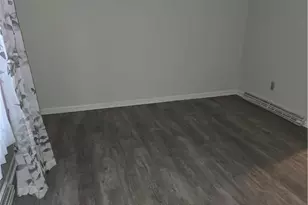 2923 Elm Pl, Spring Township, PA 19609 - Photo 4