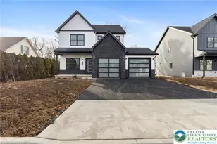 1330 Lincoln St, North Catasauqua Bor, PA 18032 - Photo 2