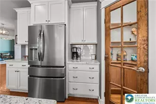 106 Lumbermill Ln, Stroudsburg, PA 18360 - Photo 12