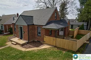 3105 Capital St, Salisbury Township, PA 18103 - Photo 2