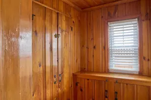 3105 Capital St, Salisbury Township, PA 18103 - Photo 14