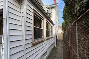 810 Reed St, Allentown City, PA 18109 - Photo 10