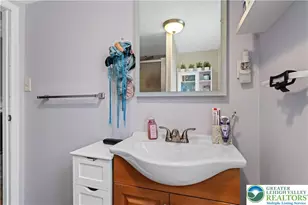 724 Krocks Ct, Lower Macungie Township, PA 18106 - Photo 34