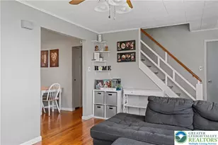 724 Krocks Ct, Lower Macungie Township, PA 18106 - Photo 8