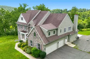 6520 Granville Rd, Upper Milford Township, PA 18092 - Photo 2