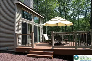 180 Mountainview Dr, Penn Forrest, PA 18229 - Photo 18