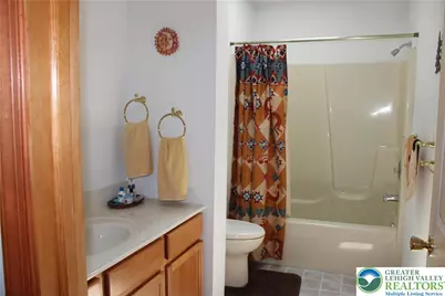 180 Mountainview Drive, Penn Forrest, PA 18229 - Photo 16