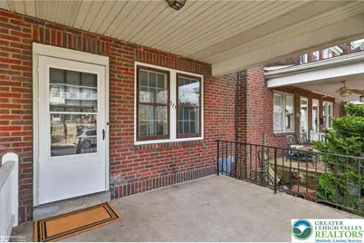 721 Spring Street, Bethlehem City, PA 18018 - Photo 2