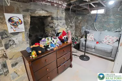 3863 Mauch Chunk Road, Allentown City, PA 18104 - Photo 24