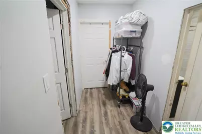 3863 Mauch Chunk Road, Allentown City, PA 18104 - Photo 16