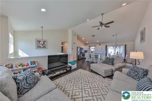 1031 Decatur St, Bethlehem City, PA 18017 - Photo 10