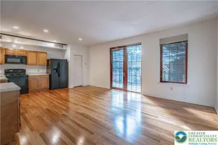 11 W 2nd St, Bethlehem City, PA 18015 - Photo 4