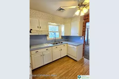 947 N Warren Street, Pottstown, PA 19464 - Photo 6