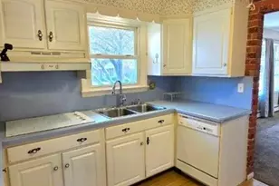 947 N Warren St, Pottstown Boro, PA 19464 - Photo 6