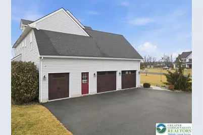 206 Broadview Court, Bushkill Twp, PA 18064 - Photo 40